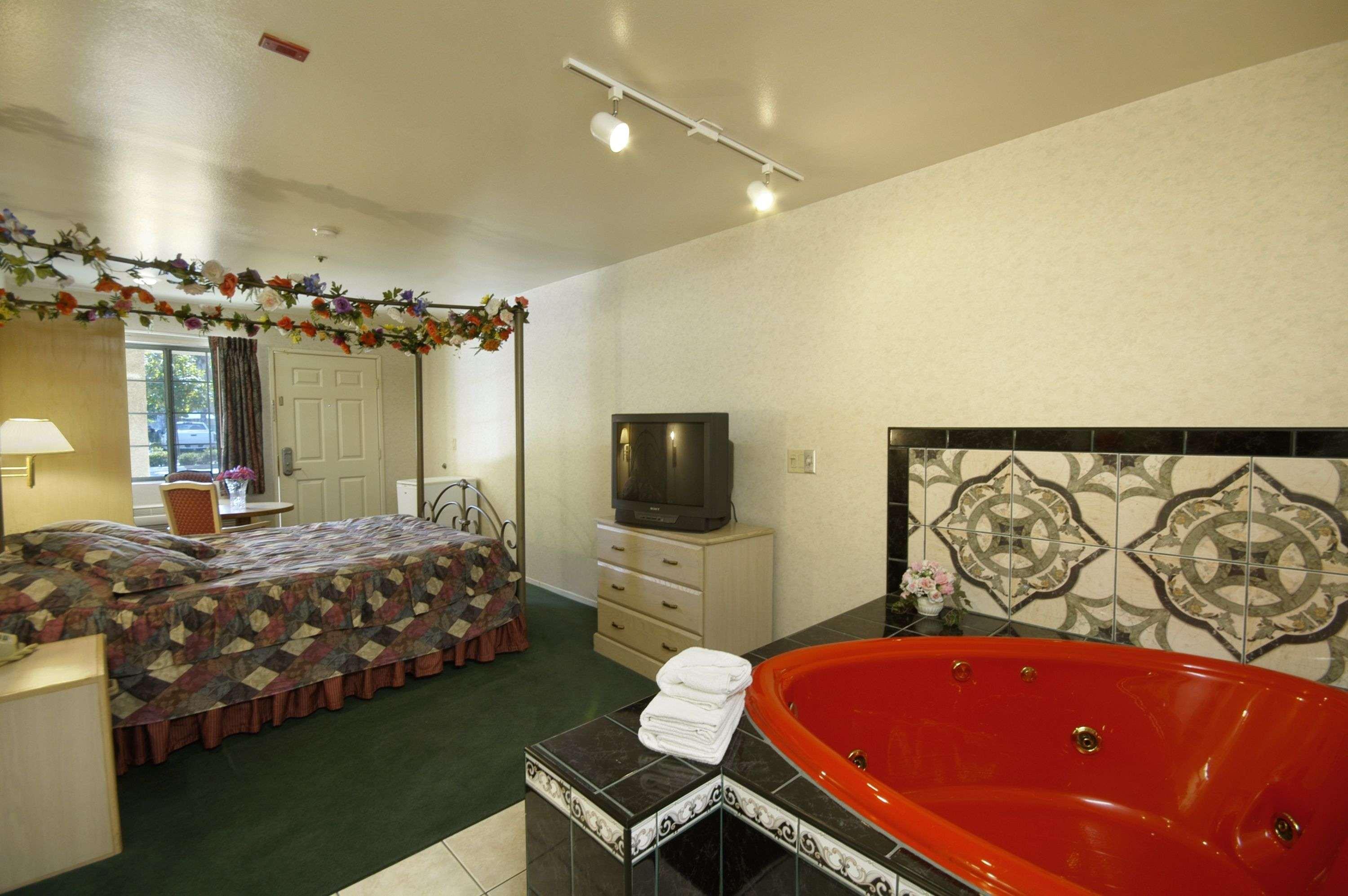 Days Inn By Wyndham Riverside Tyler Mall Zimmer foto