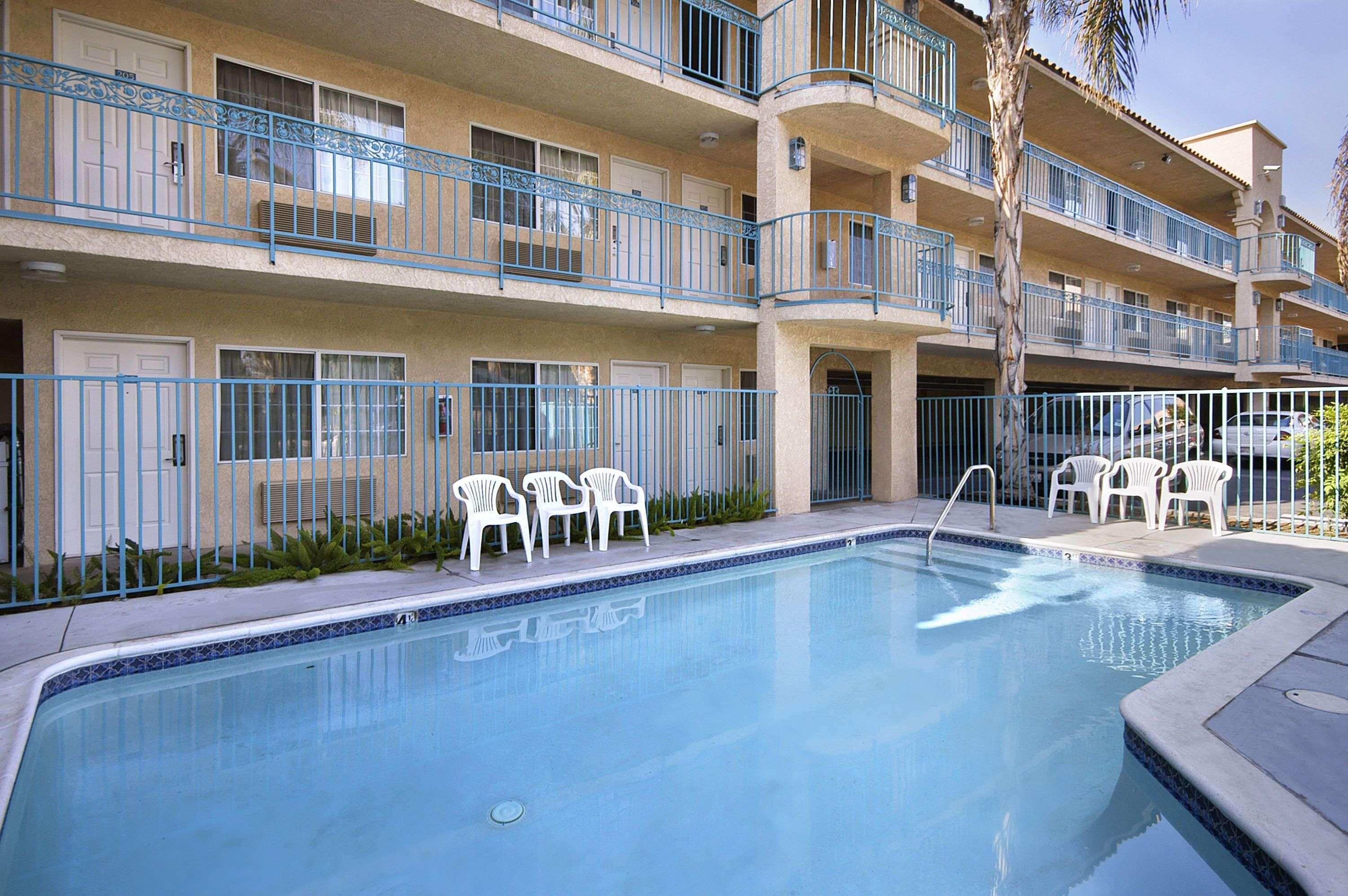 Days Inn By Wyndham Riverside Tyler Mall Exterior foto
